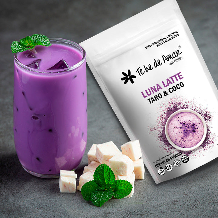LUNA LATTE TEHEDEAMAR TARO Y COCO ES UN SUPERFOOD EN POLVO PARA PREPARAR BEBIDAS SABORIZADAS RICAS Y SALUDABLES. ES 100% NATURAL Y ORGÁNICO.