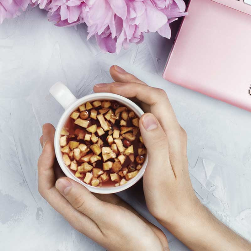 TISANAS Y TÉS FRUTALES Y HERBLAES SON MEZCLAS DE FLORES, FRUTOS, SEMILLAS Y ESPECIAS PARA PREAPRAR INFUSIONES. DELICIOSAS Y SALUDABLES